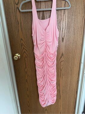 bad for the night bandage midi dress Bad for The Night Bandage Midi Dress Review